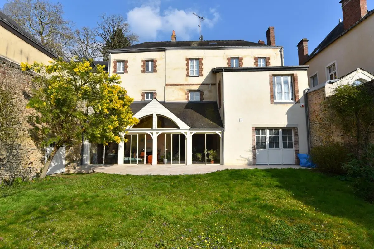 Maison a vendre Laval 53000 Mayenne 53 315 m2 10 pièces 742000 euros 53004-1306 001