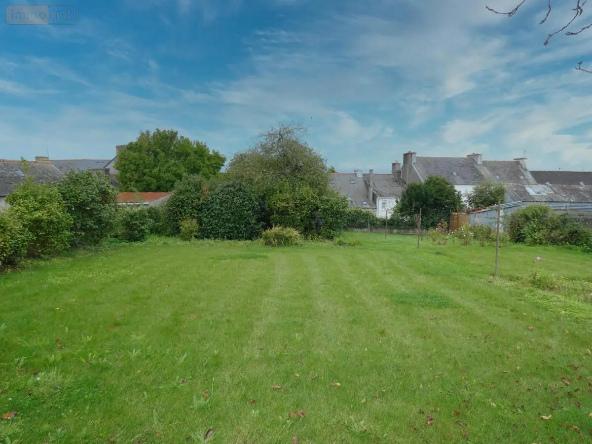Terrain a batir a vendre Gouézec 29190 Finistère 29 30500 euros 29129-934 001