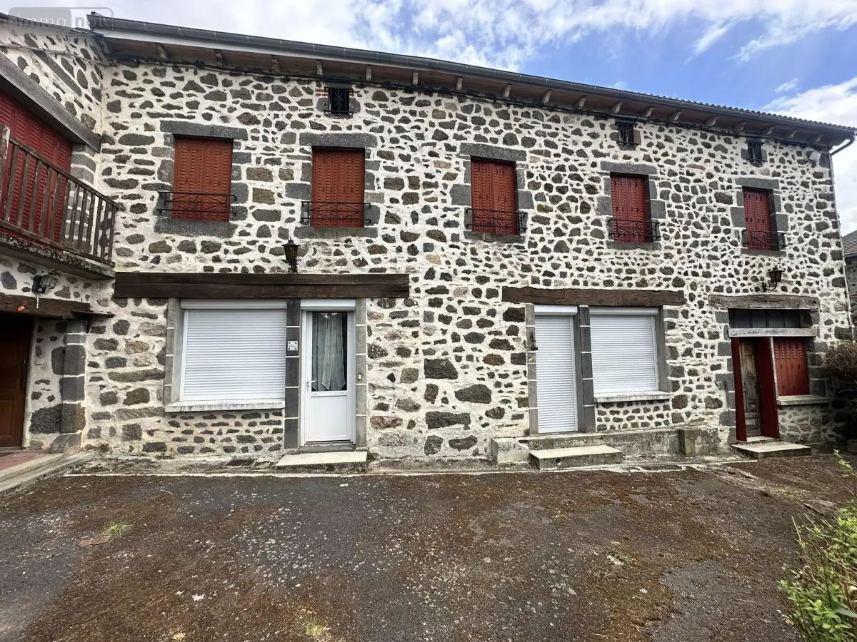 Maison a vendre Coren 15100 Cantal 15 200 m2 82680 euros 15046-88 001