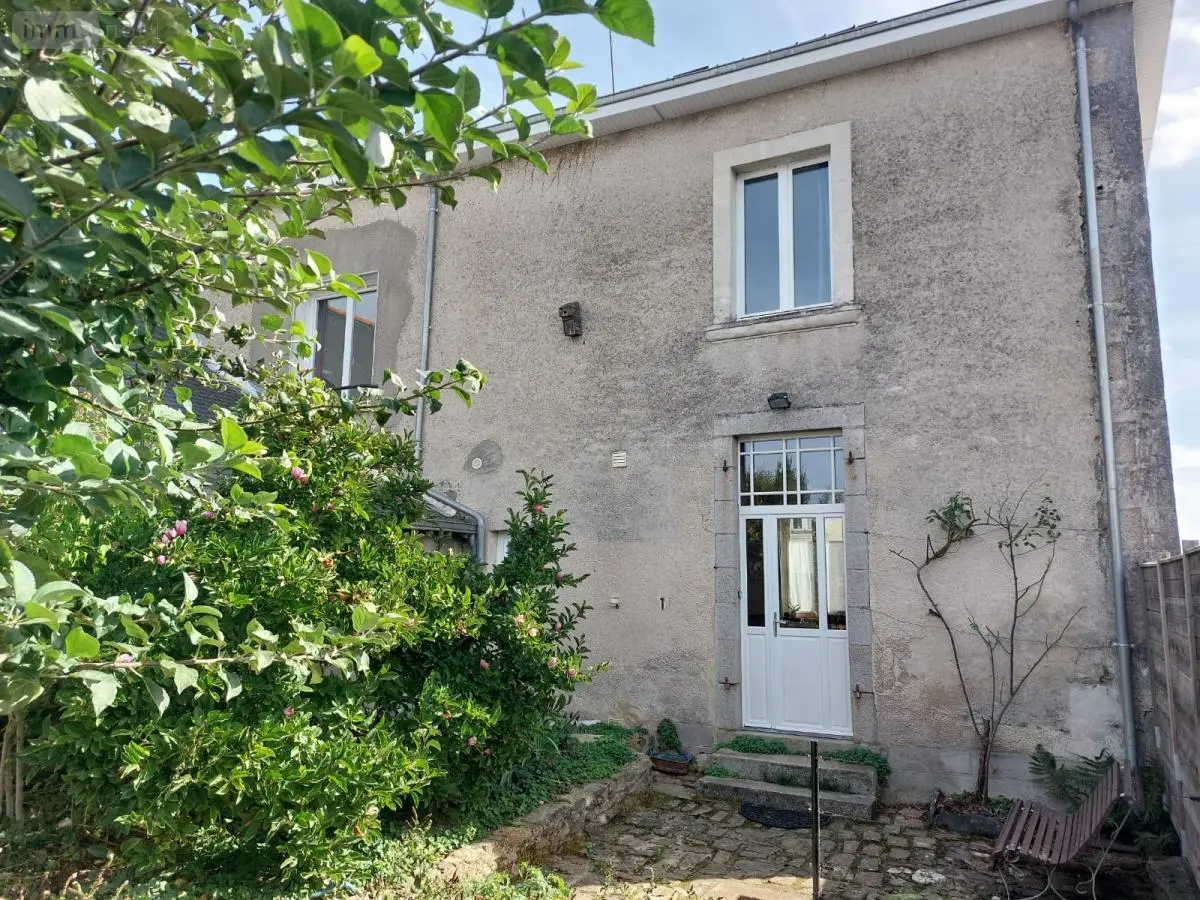 Maison a vendre Méral 53230 Mayenne 53 172 m2 7 pièces 231000 euros 53032-1113 001