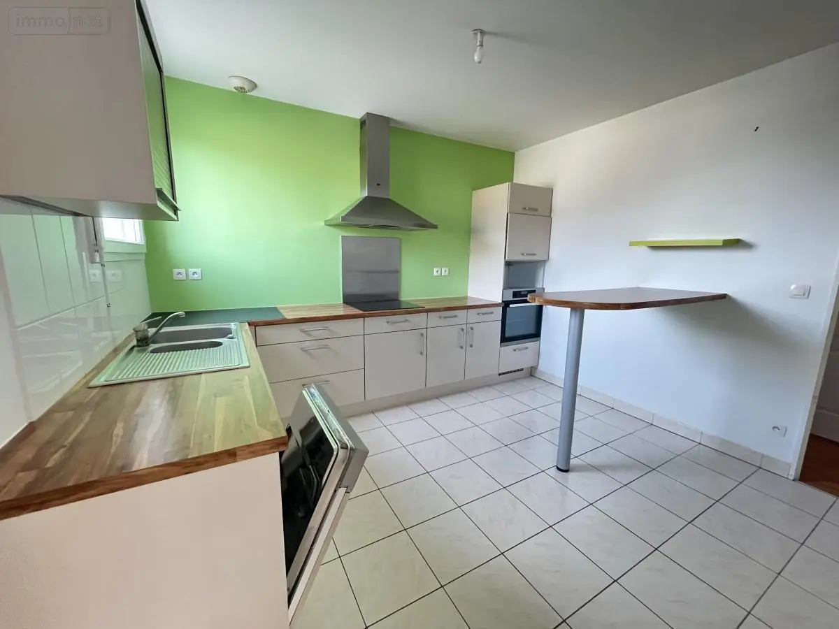 Location appartement Arras 62000 Pas-de-Calais 62 144 m2 1382 euros 62135-L1175 001