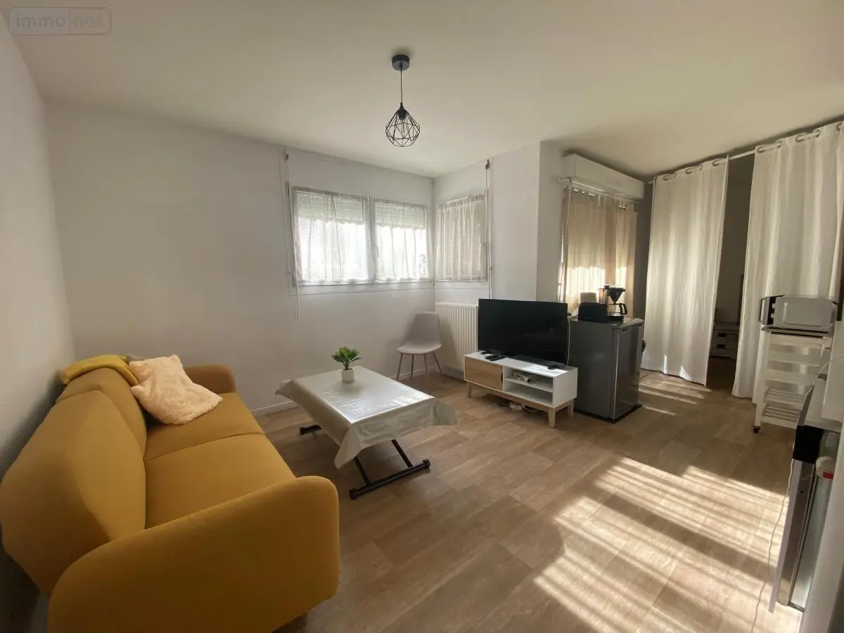 Location appartement Angers 49000 Maine-et-Loire 49 34 m2 1 pièce 755 euros 49009-L116 001