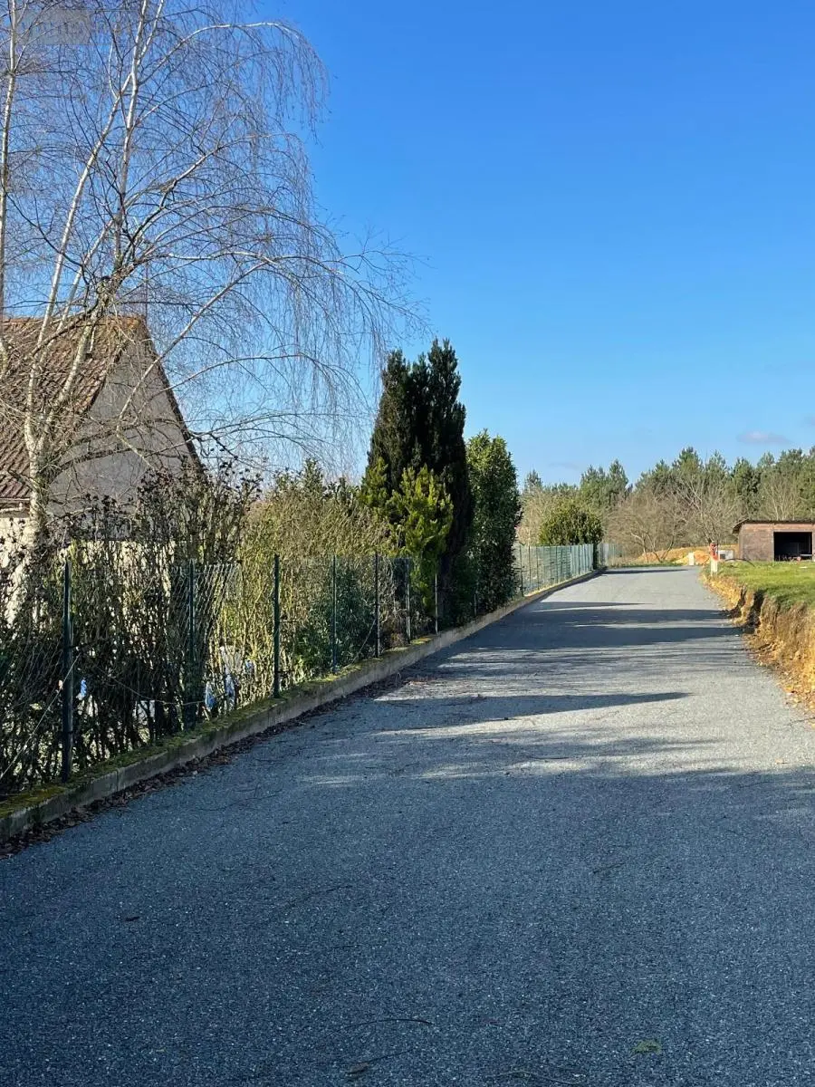 Terrain a batir a vendre Connerré 72160 Sarthe 72 41310 euros 72033-296 001