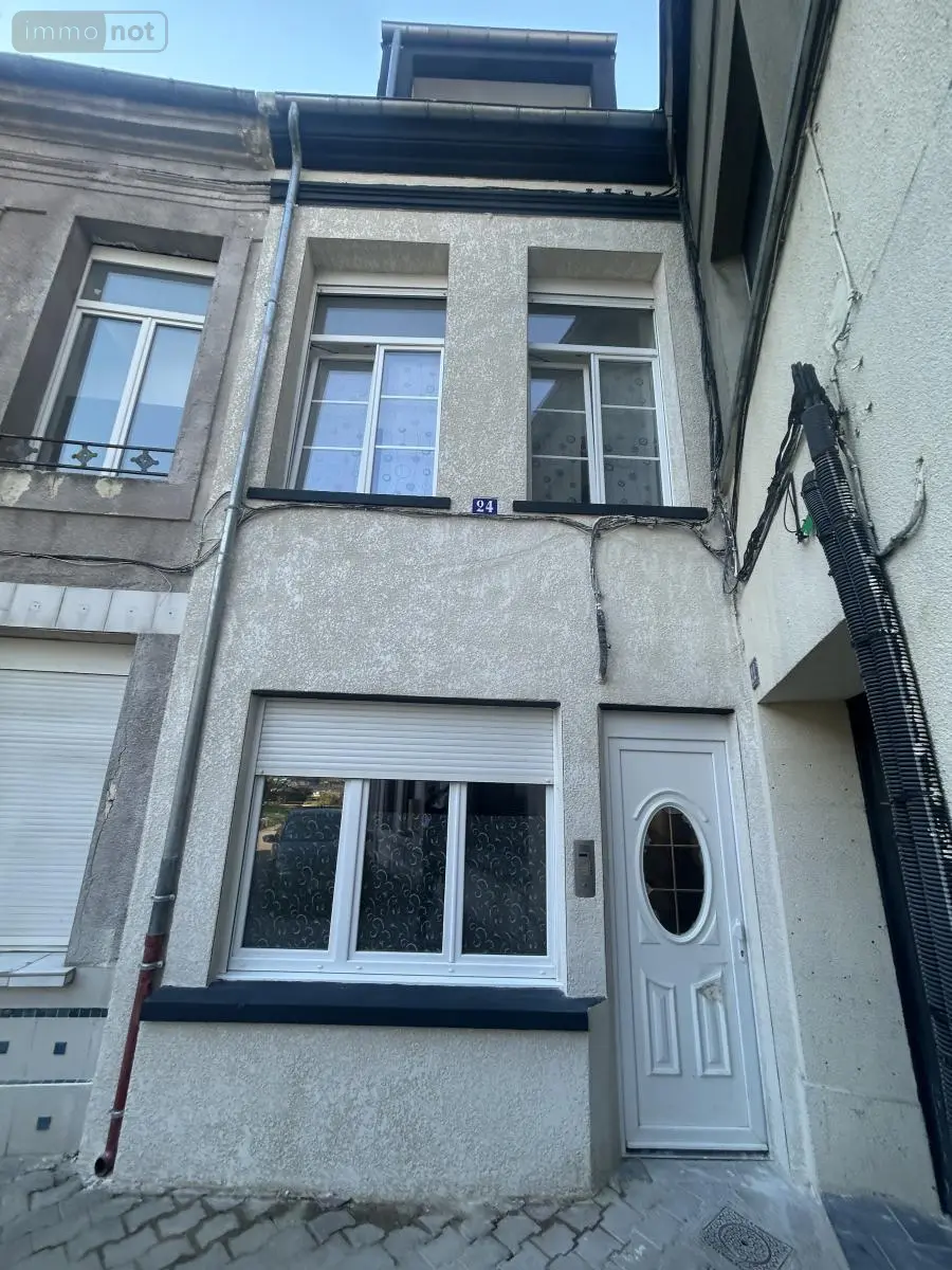 Immeuble de rapport a vendre Cambrai 59400 Nord 59 110 m2 230560 euros 59083-2651 001