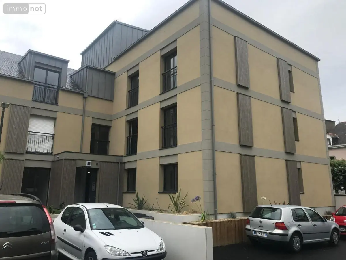 Location appartement Dol-de-Bretagne 35120 Ille-et-Vilaine 35 61 m2 3 pièces 780 euros 35130-L320 001