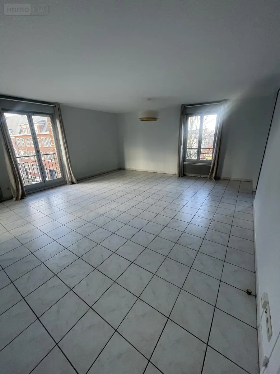 Location appartement Amiens 80000 Somme 80 82 m2 3 pièces 1000 euros 80011-L1115 001