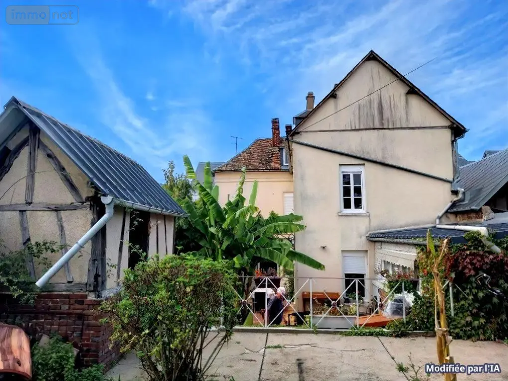 Immeuble de rapport a vendre Le Neubourg 27110 Eure 27 250 m2 337000 euros 27061-1161 001