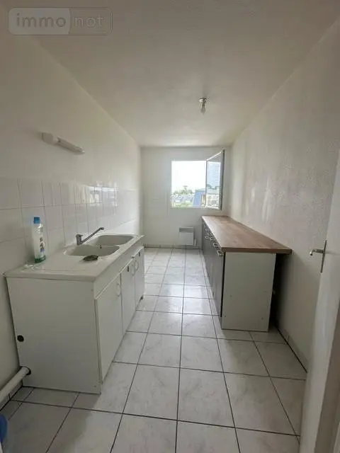 Location appartement Yvetot 76190 Seine-Maritime 76 64 m2 660 euros 76087-L25 001