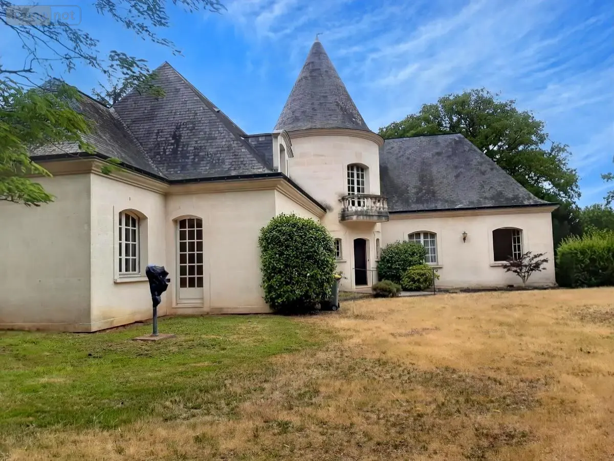 Maison a vendre Les Hauts-d'Anjou 49330 Maine-et-Loire 49 410 m2 8 pièces 581100 euros 49096-1404 001