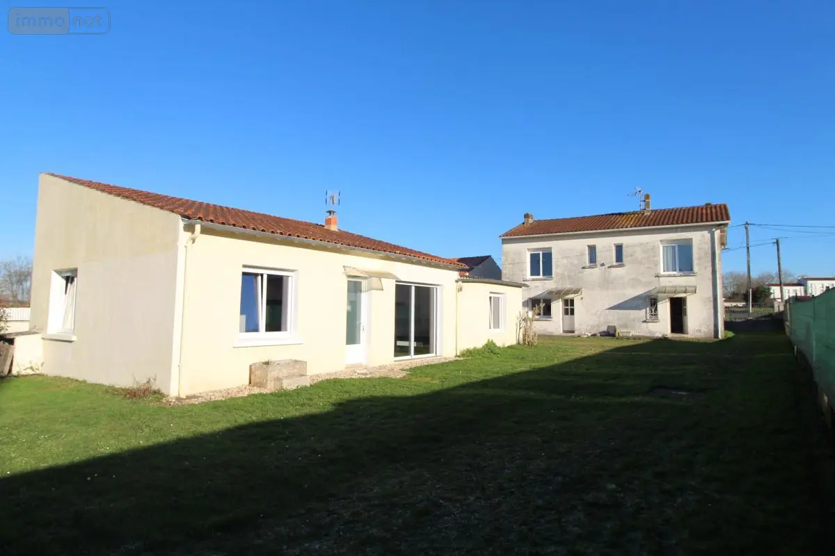Maison a vendre Saintes 17100 Charente-Maritime 17 135 m2 6 pièces 344000 euros 17111-631 001