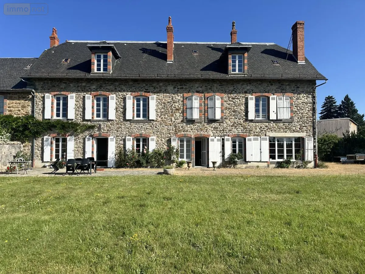 Maison a vendre Ruynes-en-Margeride 15320 Cantal 15 229 m2 340000 euros 15046-45 001