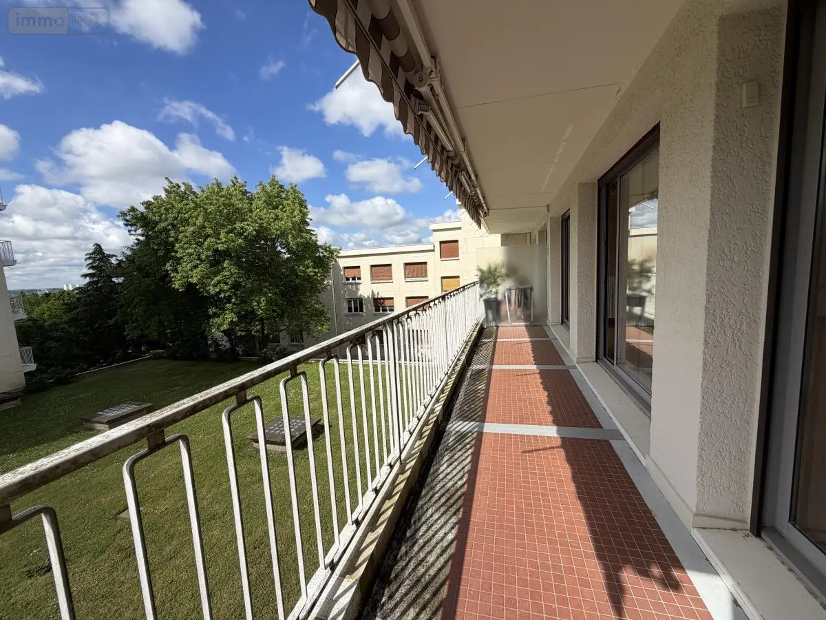 Appartement a vendre Cholet 49300 Maine-et-Loire 49 105 m2 5 pièces 147000 euros 49055-77 001