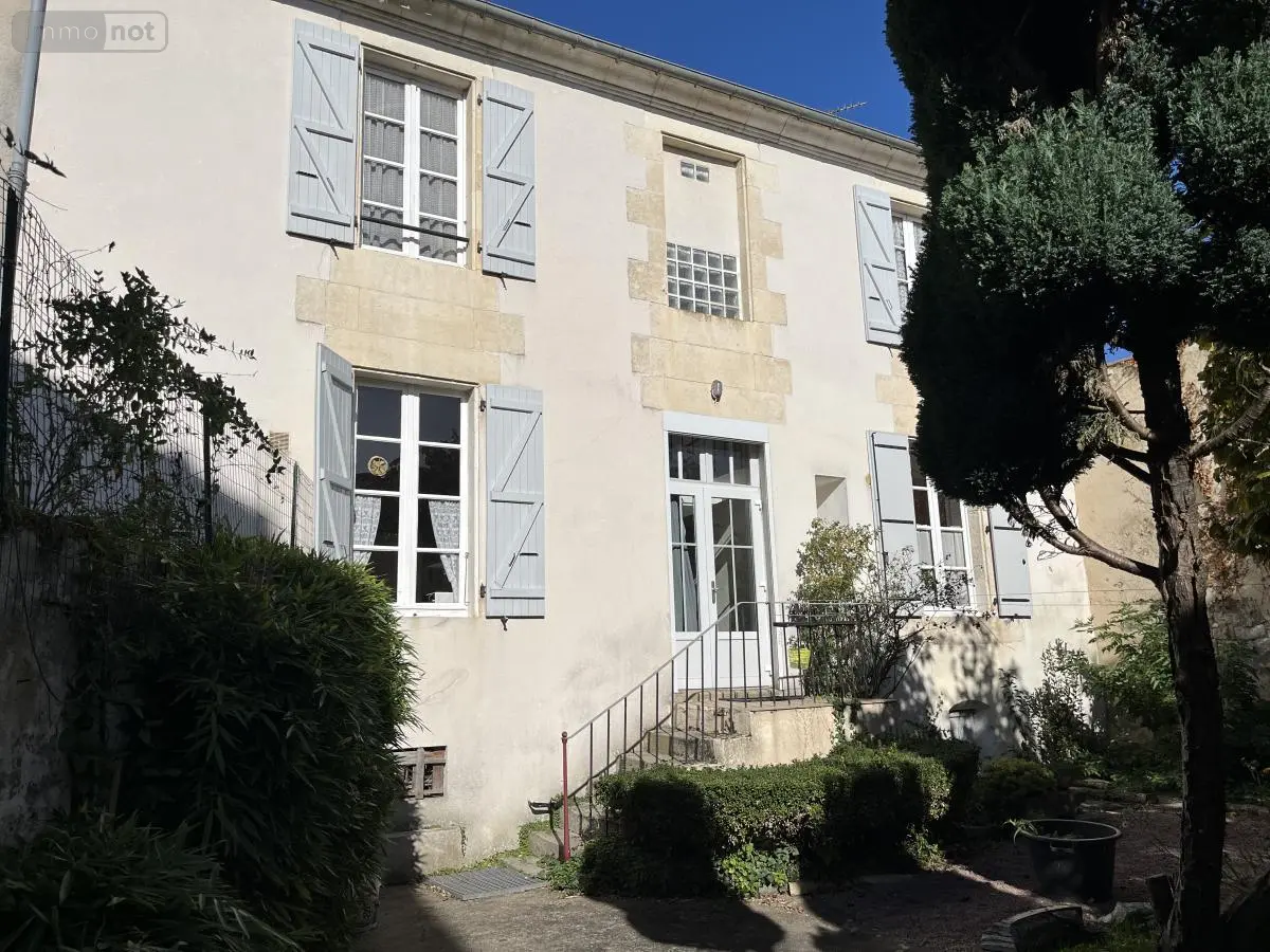 Maison a vendre Luçon 85400 Vendée 85 188 m2 6 pièces 208100 euros 85088-2299 001