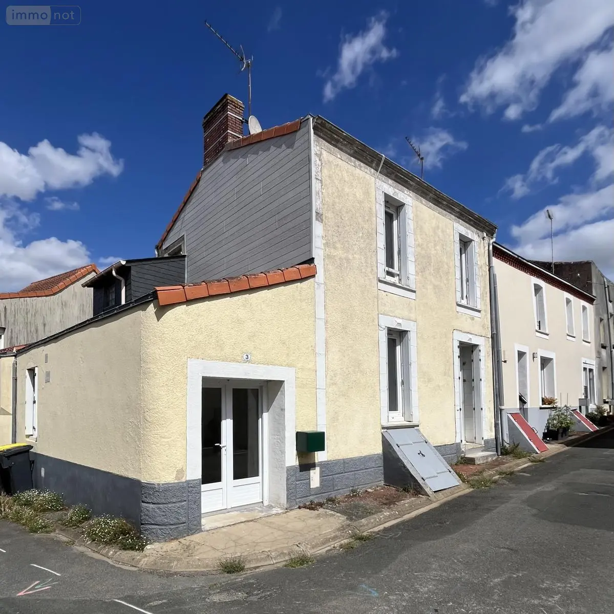 Maison a vendre Mauges-sur-Loire 49110 Maine-et-Loire 49 83 m2 4 pièces 118800 euros 49019-3580 001
