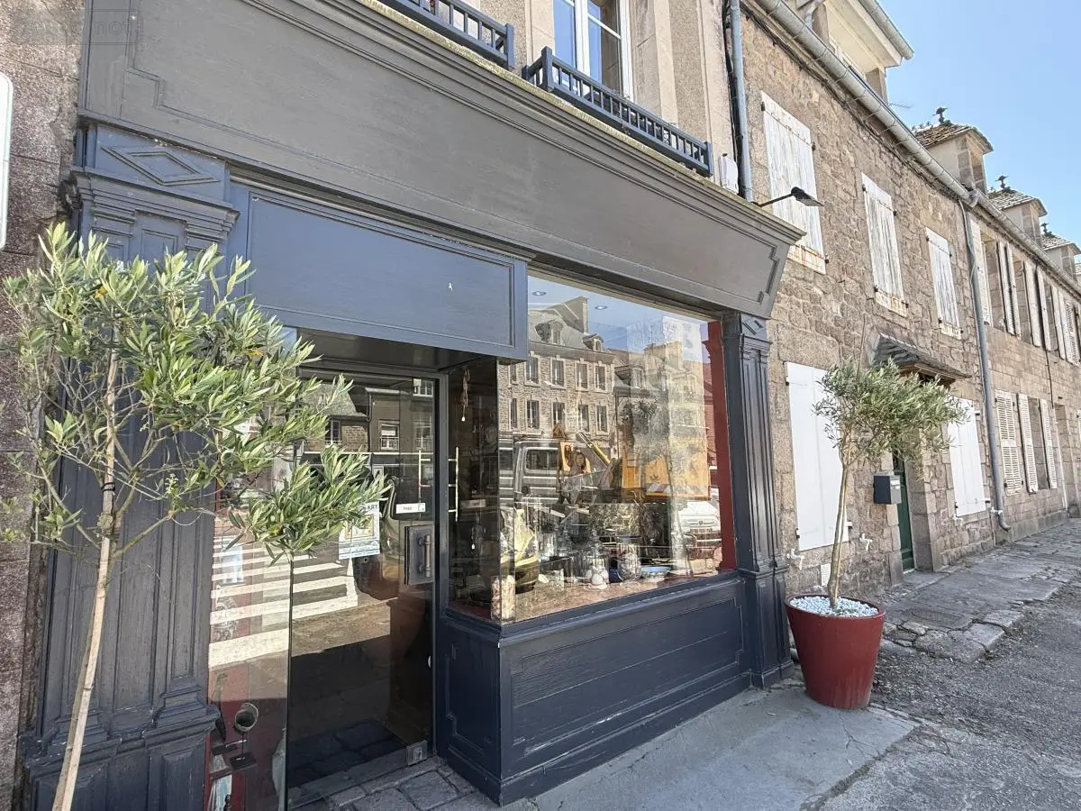 Location fonds et murs commerciaux Barfleur 50760 Manche 50 24 m2 500 euros 50046-L21 001