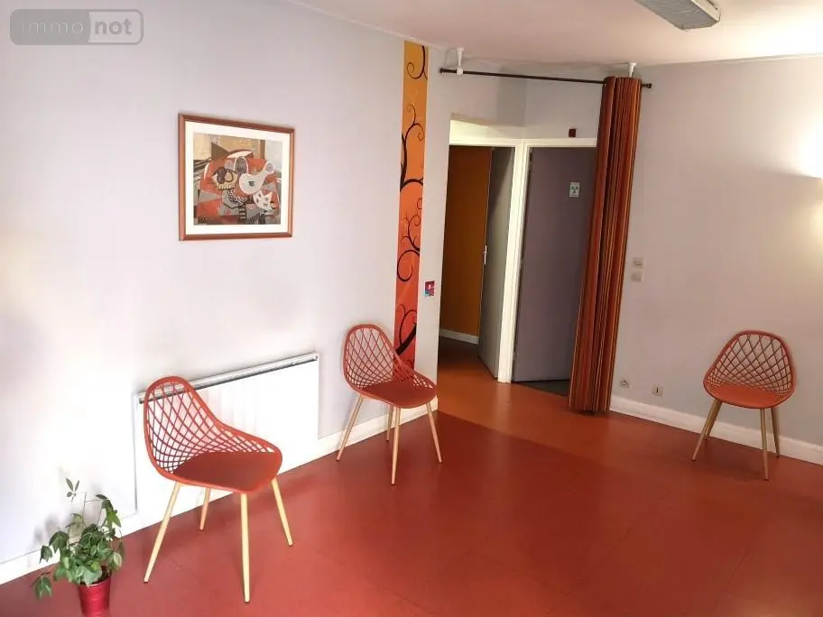 Fonds et murs commerciaux a vendre Laval 53000 Mayenne 53 85 m2 3 pièces 124950 euros 53003-195 001