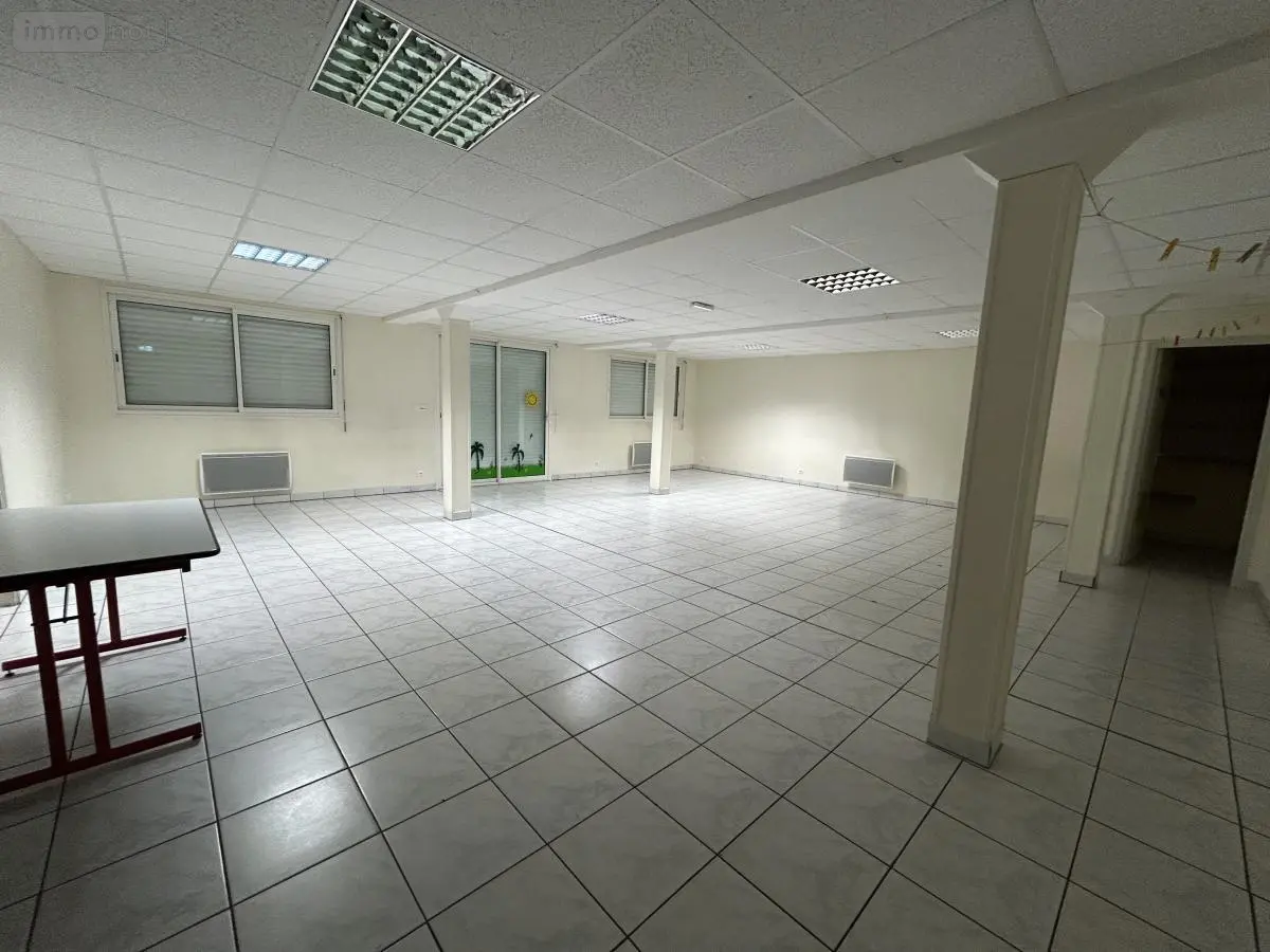 Immeuble de rapport a vendre Laval 53000 Mayenne 53 243 m2 167200 euros 53006-1346 001