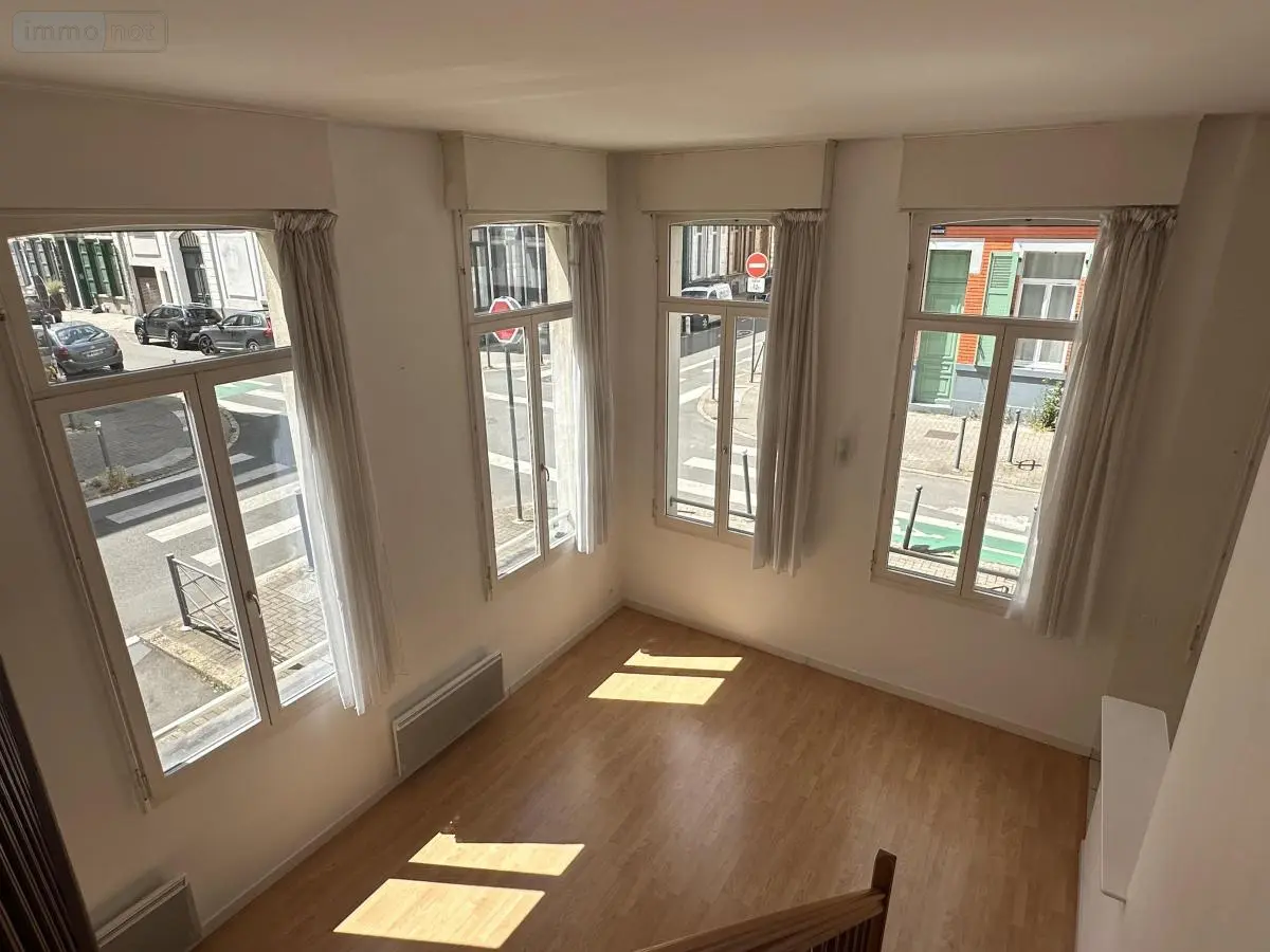 Location appartement Lille 59000 Nord 59 50 m2 2 pièces 850 euros 59017-L277 001