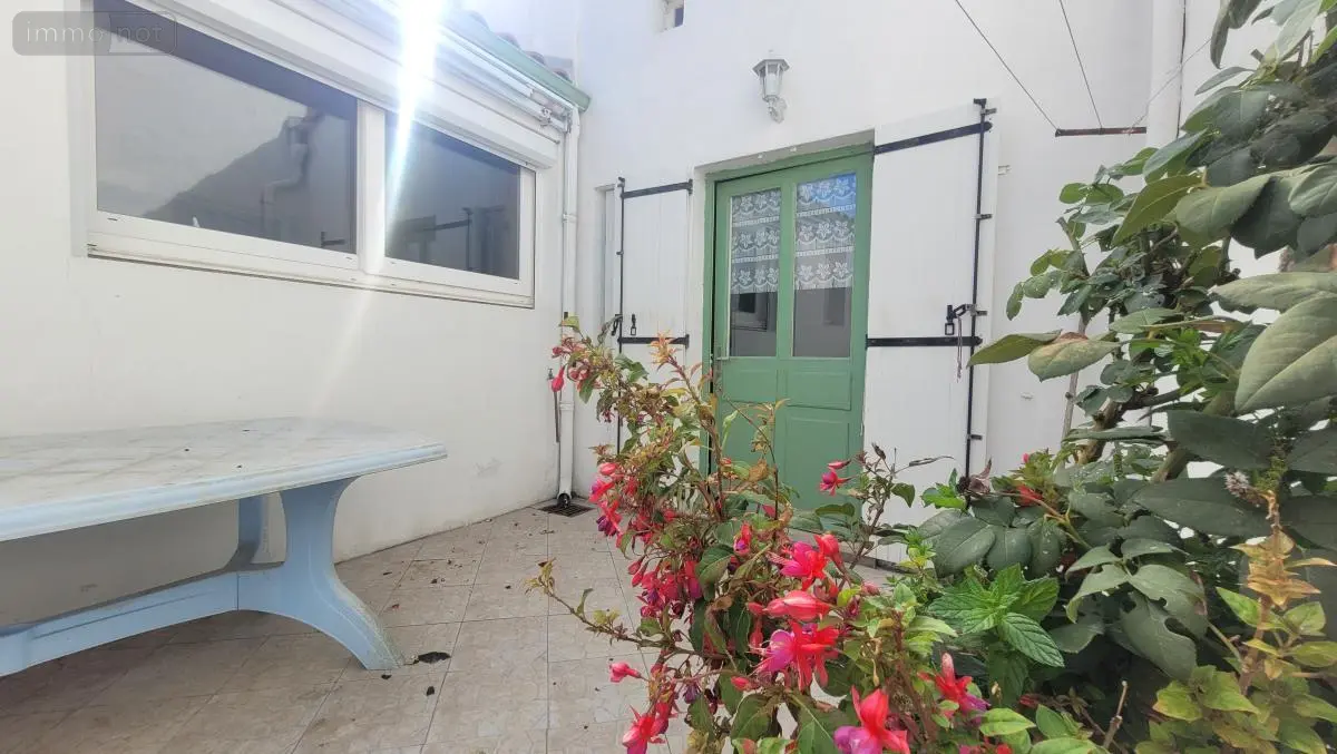 Maison a vendre Courçon 17170 Charente-Maritime 17 136 m2 218400 euros 17015-532 001