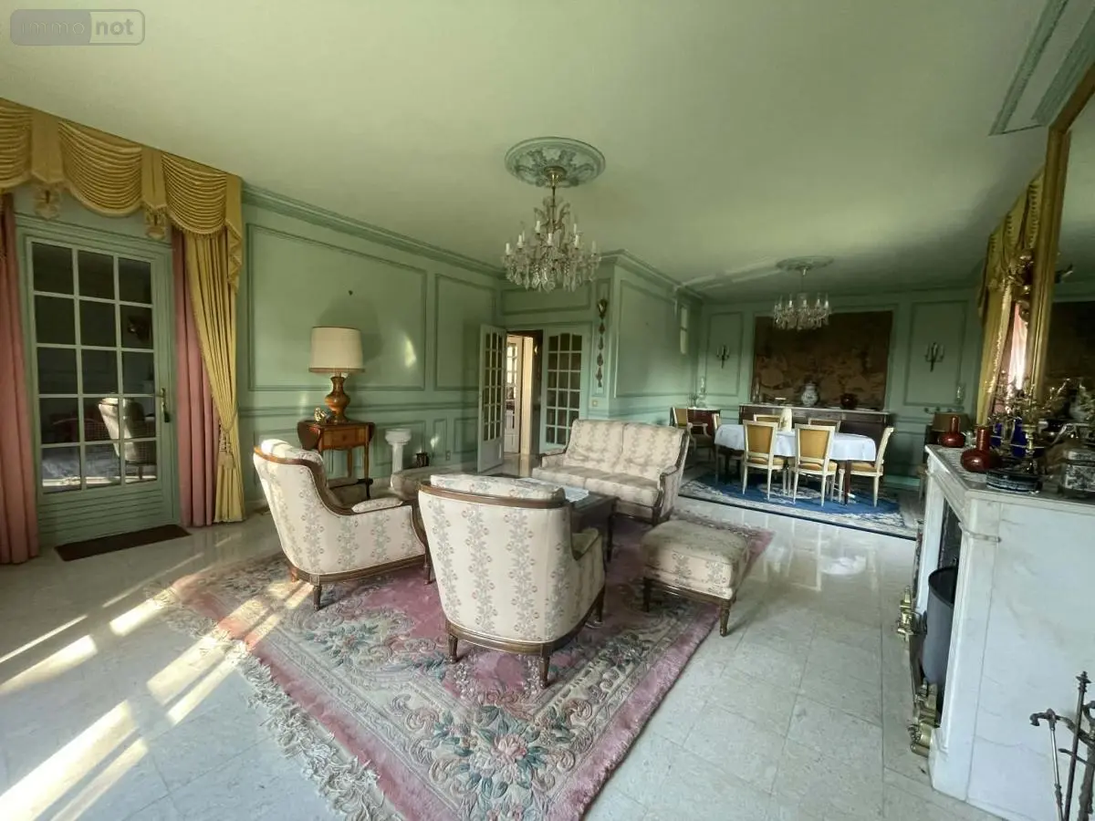 Maison a vendre Varrains 49400 Maine-et-Loire 49 207 m2 7 pièces 374385 euros 49075-807 001