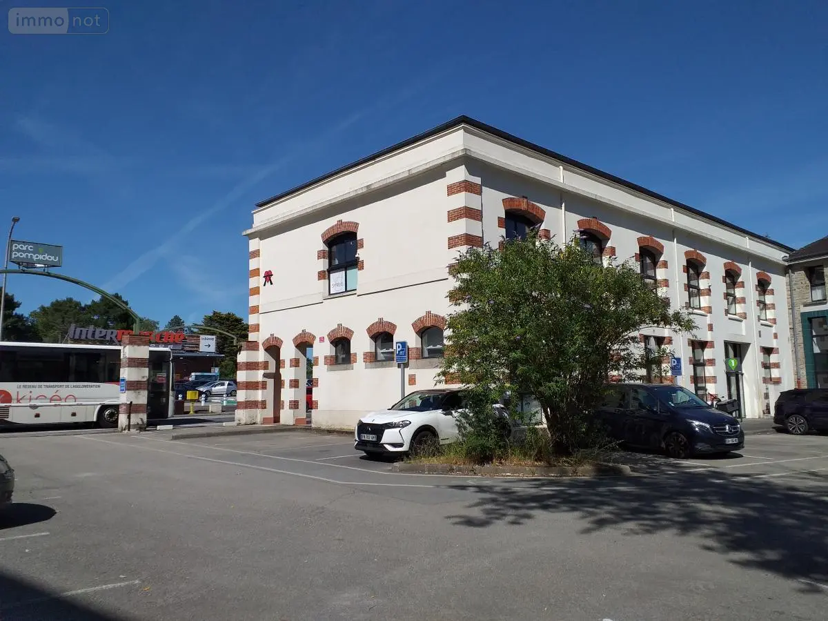Fonds et murs commerciaux a vendre Vannes 56000 Morbihan 56 267 m2 670872 euros 56005-902 001