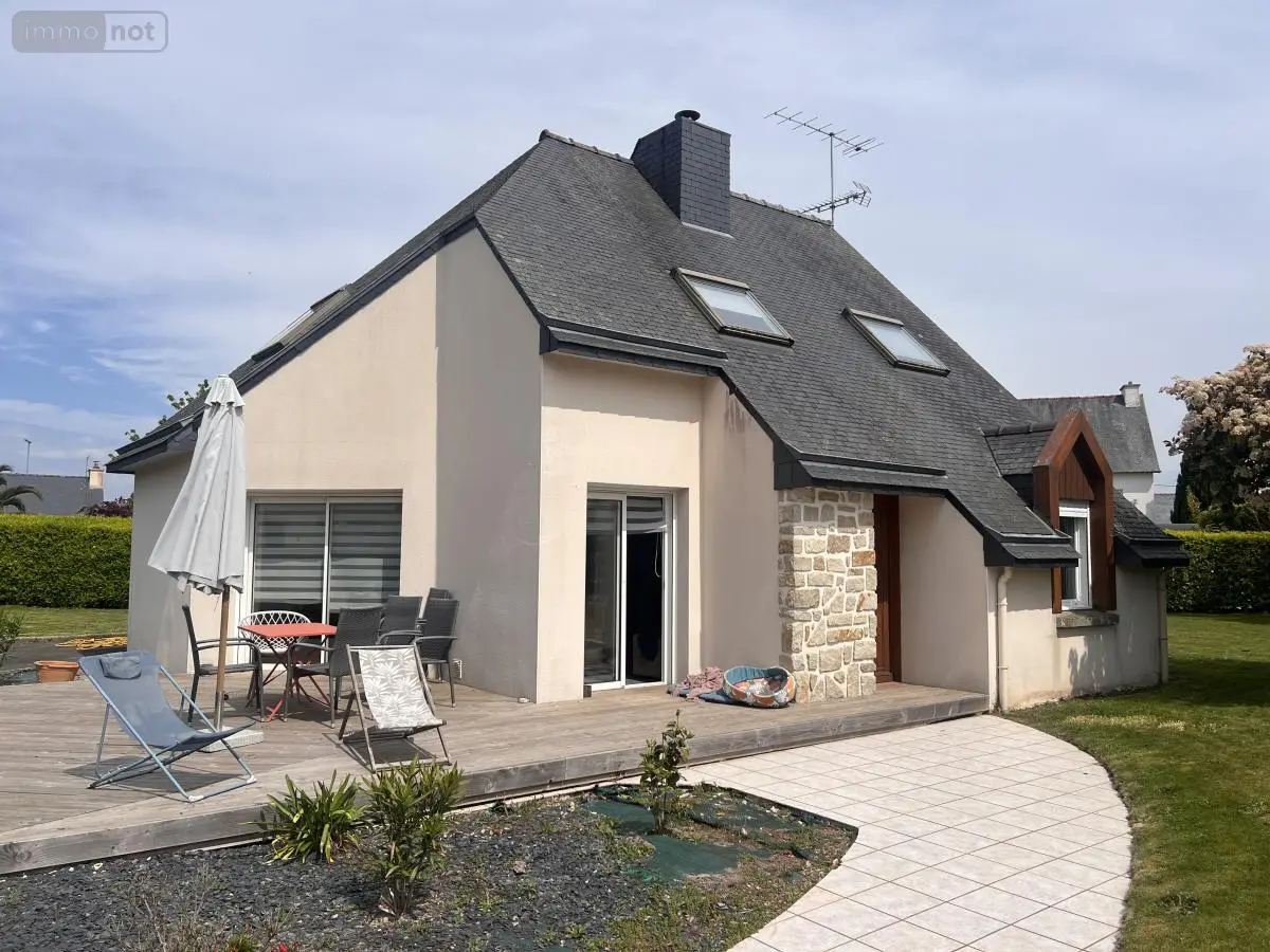 Maison a vendre Ploumagoar 22970 Côtes-d'Armor 22 91 m2 5 pièces 252960 euros 22064-1353 001