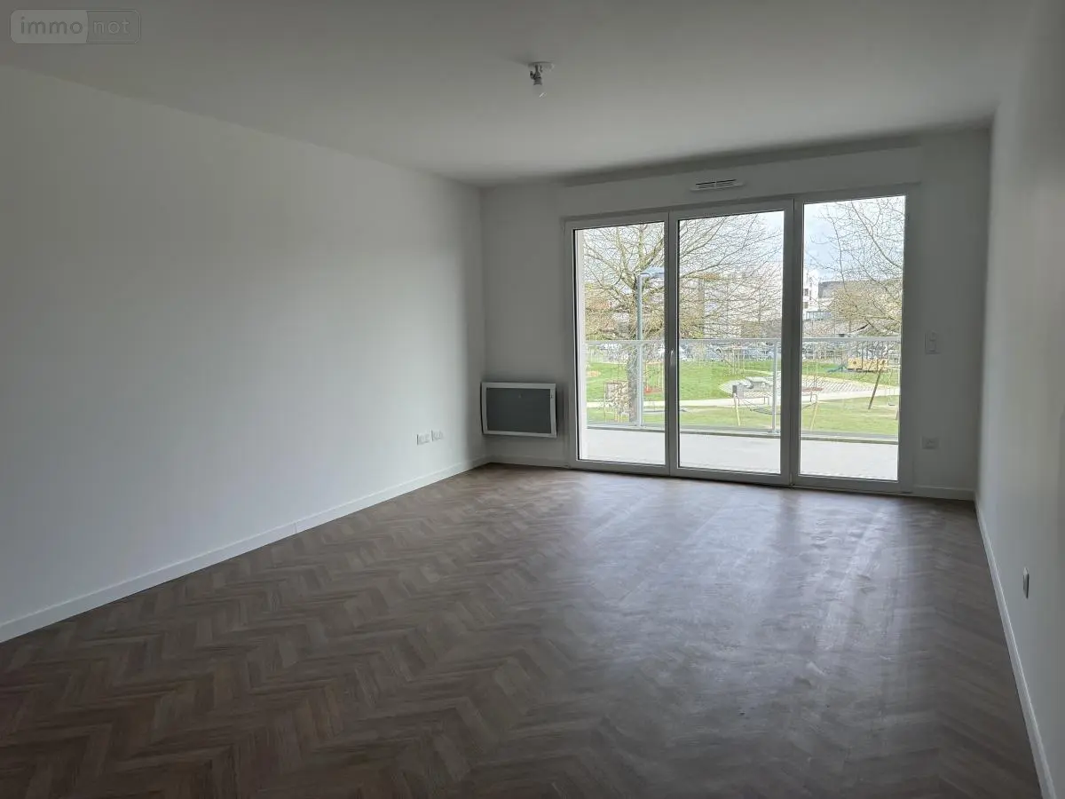 Location appartement L'Huisserie 53970 Mayenne 53 63 m2 3 pièces 790 euros 53007-L323 001