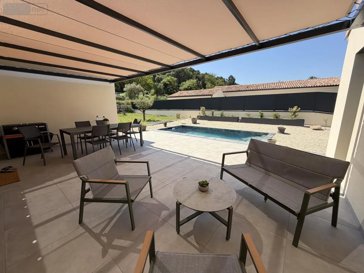 Maison a vendre Saint-Paul-Trois-Châteaux 26130 Drôme 26 125 m2 6 pièces 476000 euros 26060-848 001