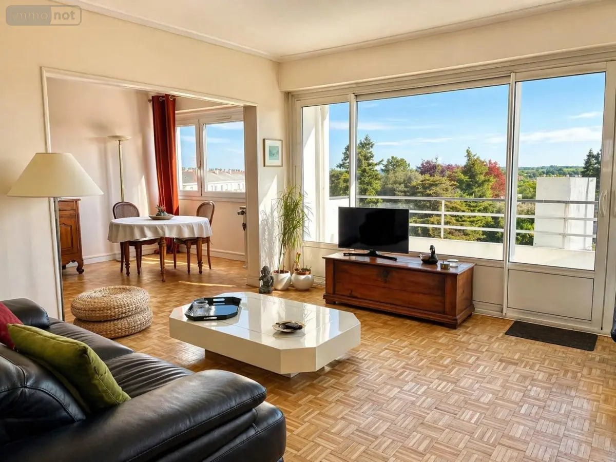 Appartement a vendre Cholet 49300 Maine-et-Loire 49 88 m2 5 pièces 136240 euros 49058-1515 001