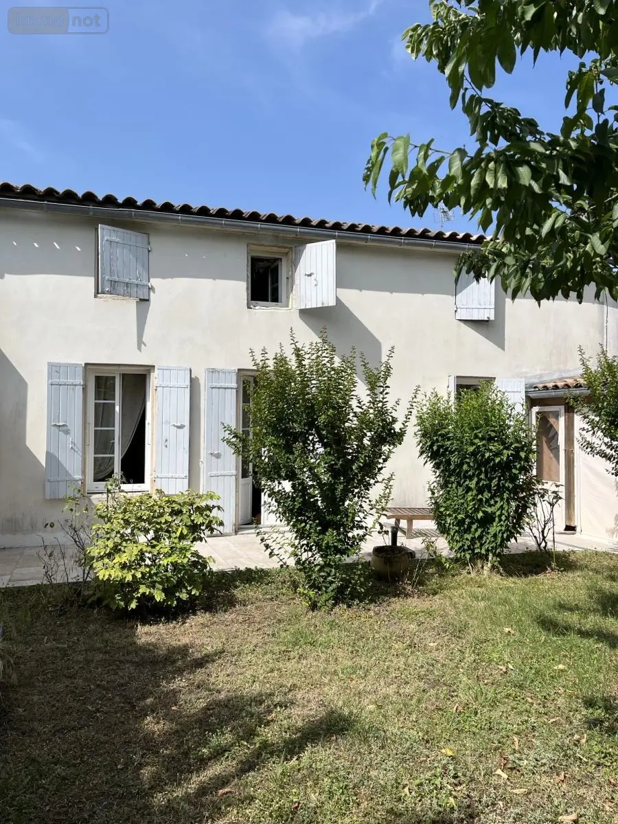 Maison a vendre Tonnay-Charente 17430 Charente-Maritime 17 113 m2 4 pièces 220000 euros 17050-366 001