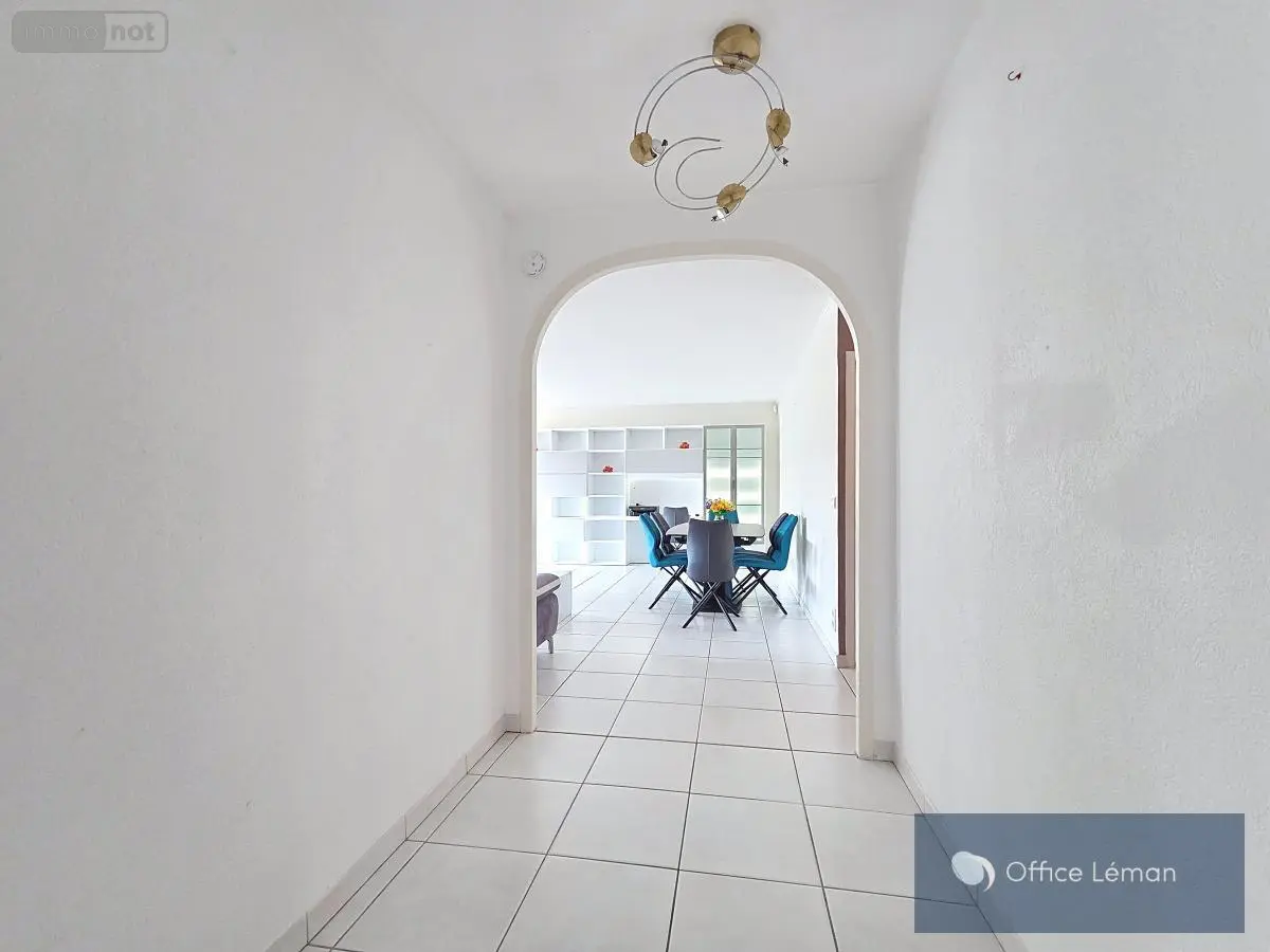 Appartement a vendre Ferney-Voltaire 01210 Ain 01 135 m2 4 pièces 750000 euros 01047-876 001