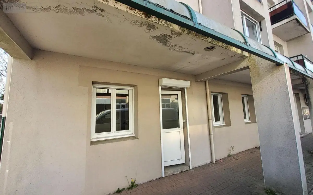 Appartement a vendre Carhaix-Plouguer 29270 Finistère 29 66 m2 3 pièces 94500 euros 29066-3853 001