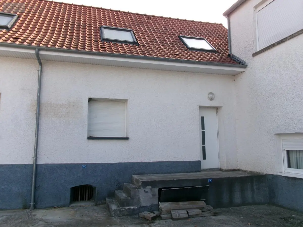 Location appartement Allouagne 62157 Pas-de-Calais 62 84 m2 3 pièces 750 euros 62023-L1440 001