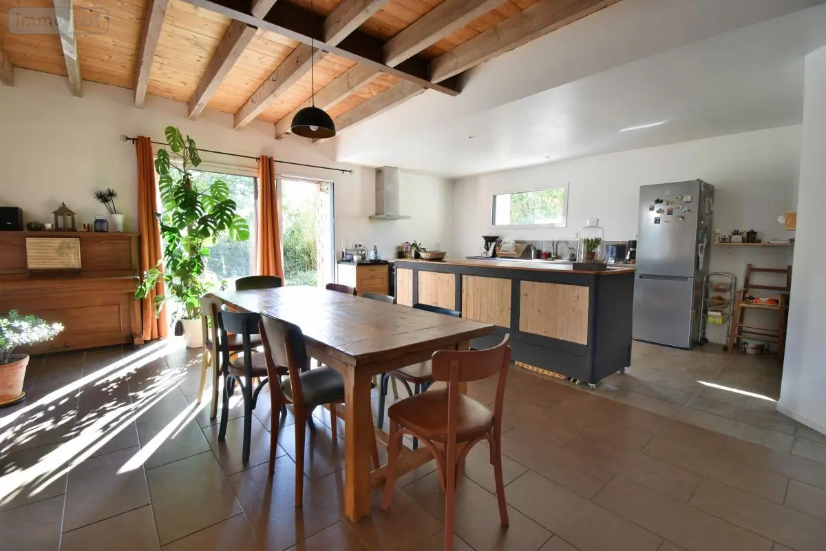 Maison a vendre Bécon-les-Granits 49370 Maine-et-Loire 49 179 m2 9 pièces 387760 euros 49019-3478 001