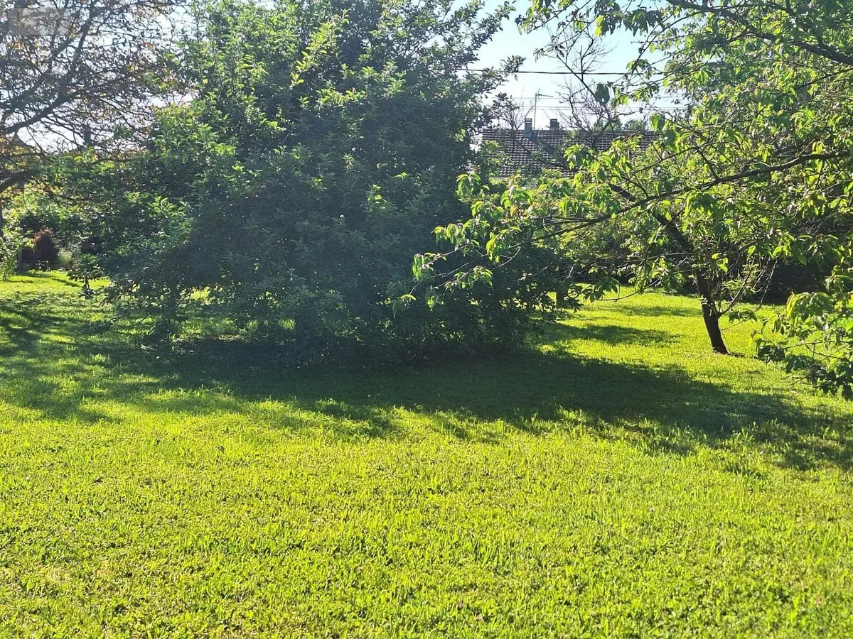 Terrain a batir a vendre Savigné-l'Évêque 72460 Sarthe 72 94500 euros 013-2057 001