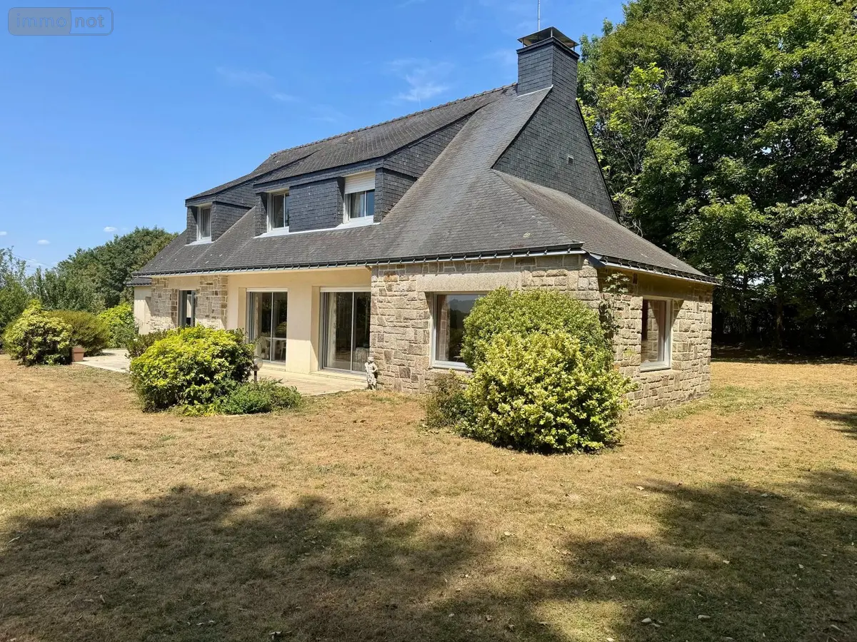 Maison a vendre Saint-Thuriau 56300 Morbihan 56 230 m2 6 pièces 305620 euros LR11 001