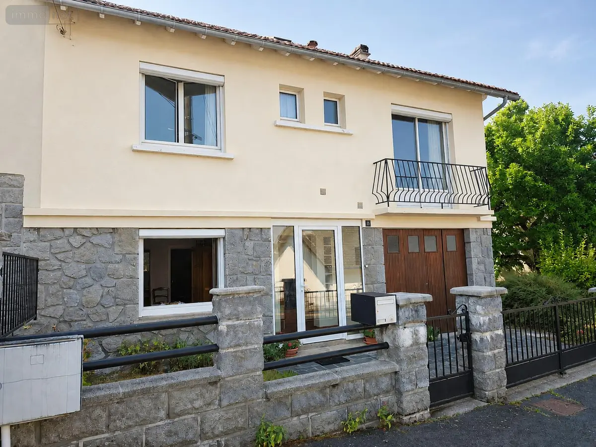 Maison a vendre Aurillac 15000 Cantal 15 86 m2 4 pièces 159000 euros 059-2086 001