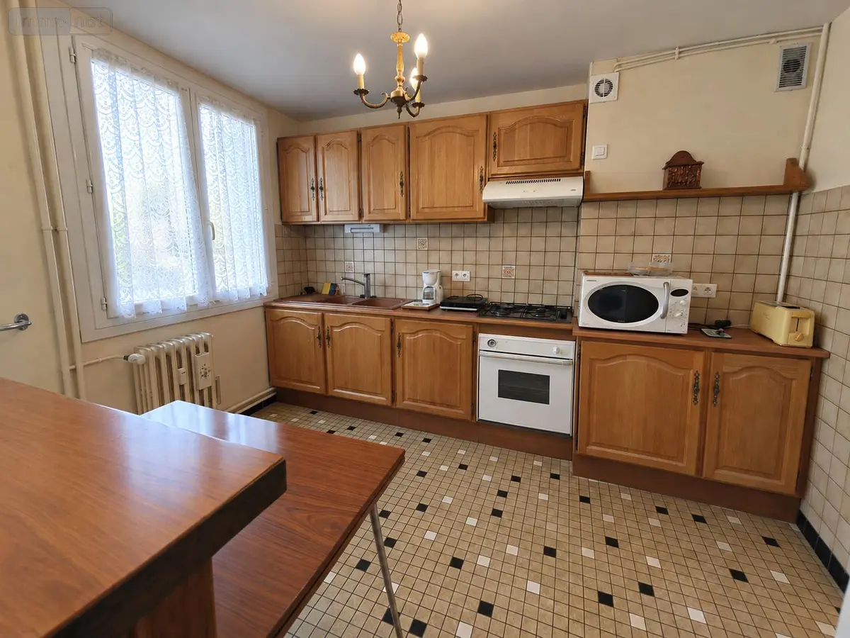 Appartement a vendre Aurillac 15000 Cantal 15 77 m2 4 pièces 106000 euros 059-2094 001