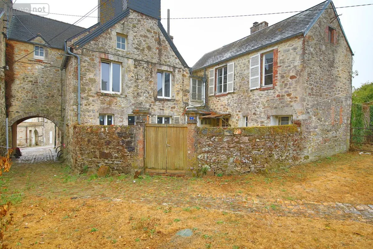 Maison a vendre Bricquebec-en-Cotentin 50260 Manche 50 225 m2 14 pièces 137080 euros 094-2075 001