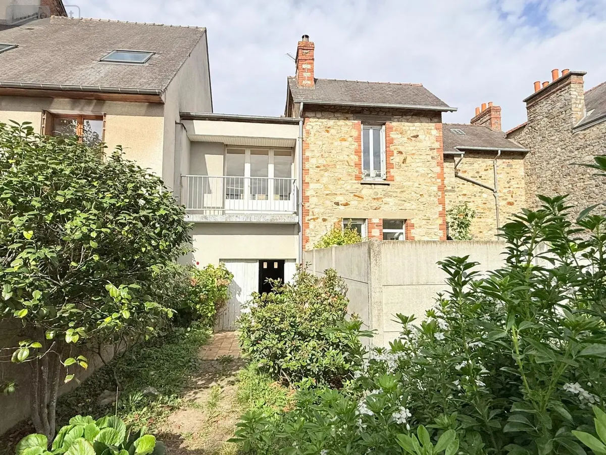 Appartement a vendre Rennes 35000 Ille-et-Vilaine 35 71 m2 3 pièces 324880 euros 007-2589MY 001