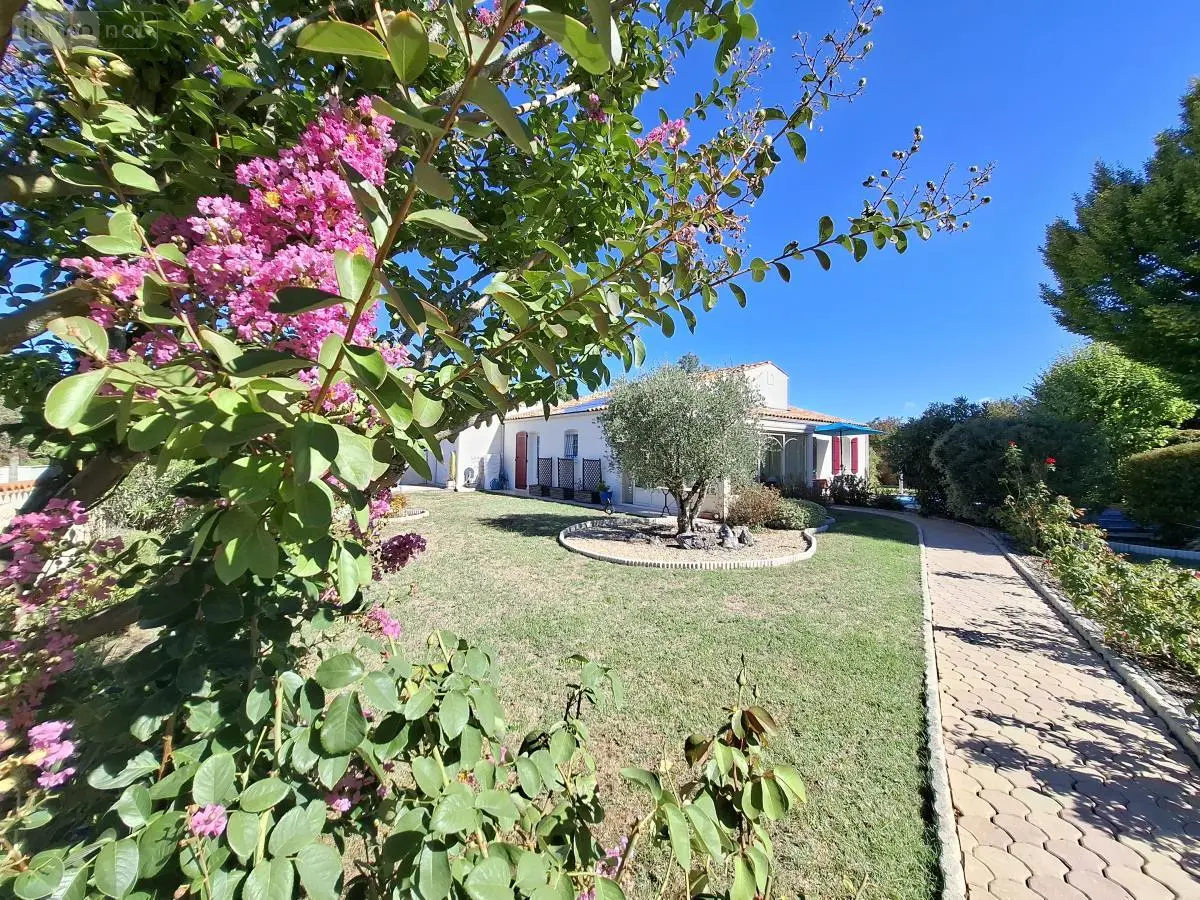 Maison a vendre Chermignac 17460 Charente-Maritime 17 95 m2 4 pièces 251808 euros 17111-760 001
