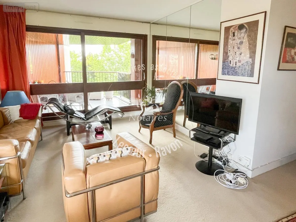 Appartement a vendre Le Chesnay-Rocquencourt 78150 Yvelines 78 77 m2 3 pièces 314000 euros 92076-151 001