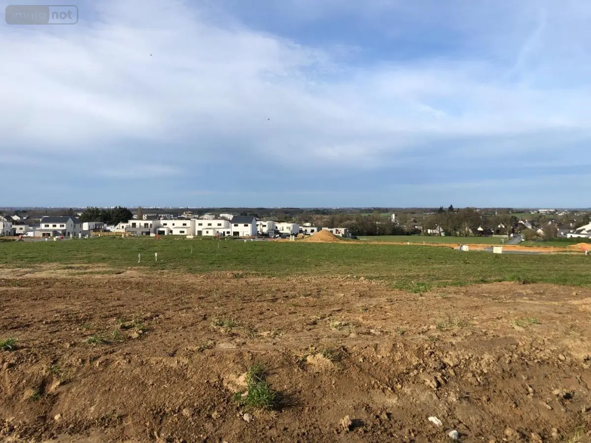 Terrain a batir a vendre Bourgbarré 35230 Ille-et-Vilaine 35 135000 euros 35024-1223 001