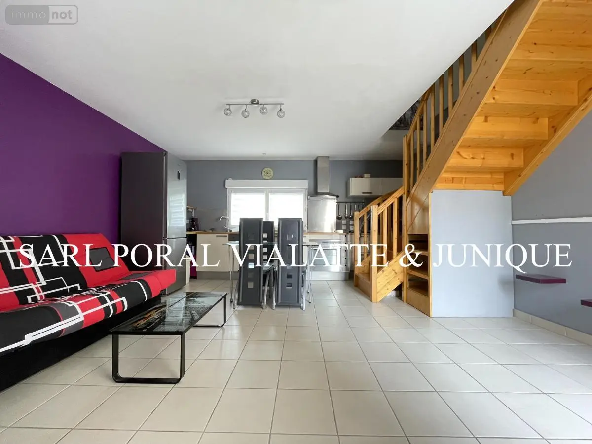 Location maison Ambérieu-en-Bugey 01500 Ain 01 47 m2 2 pièces 710 euros 01031-L727 001