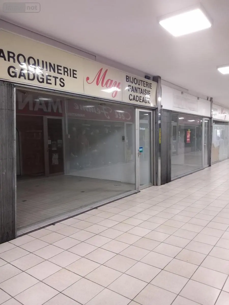 Location fonds et murs commerciaux Cambrai 59400 Nord 59 35 m2 450 euros 59085-L484 001