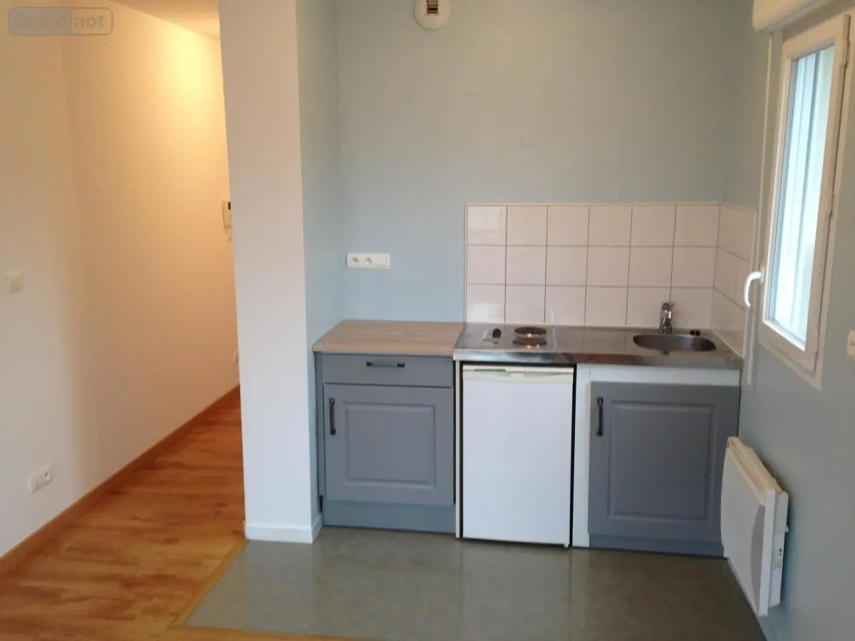 Location appartement Villers-Bretonneux 80800 Somme 80 21 m2 425 euros 80121-L456 001