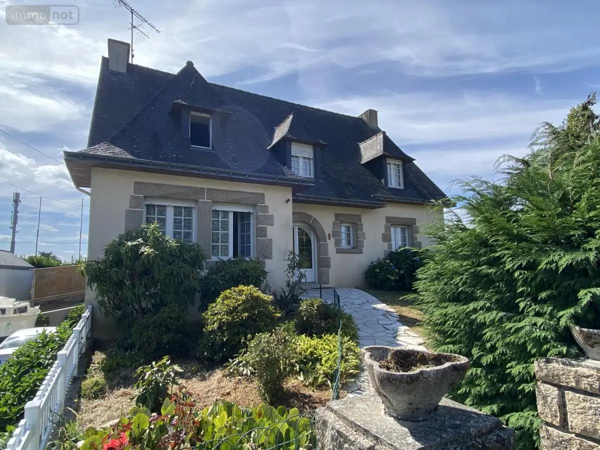 Maison a vendre Loudéac 22600 Côtes-d'Armor 22 216 m2 8 pièces 244400 euros 22110-2177 001
