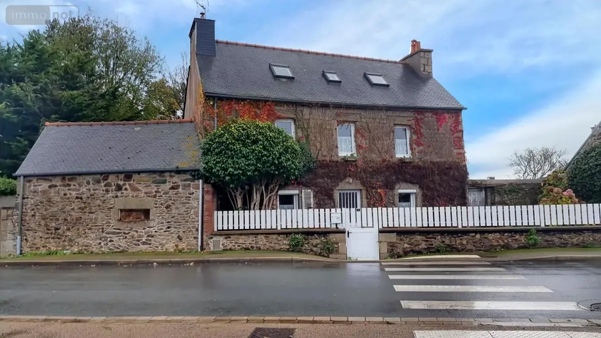 Maison a vendre Ploubazlanec 22620 Côtes-d'Armor 22 117 m2 6 pièces 229500 euros 22023-3384 001