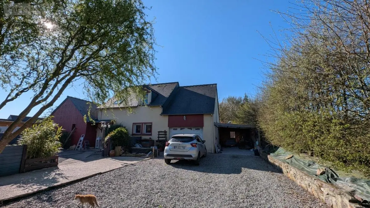 Maison a vendre Janzé 35150 Ille-et-Vilaine 35 136 m2 7 pièces 334400 euros 35024-1227 001