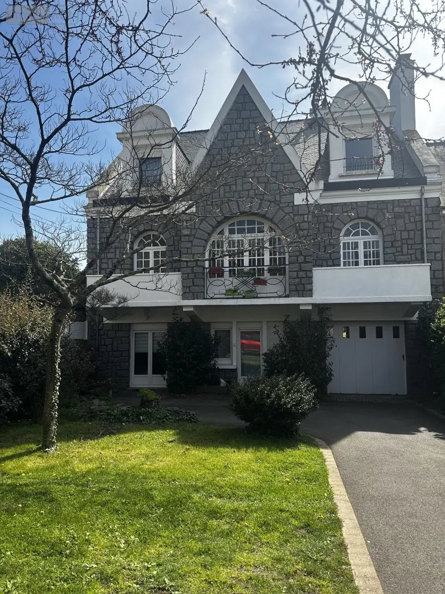 Maison a vendre Hennebont 56700 Morbihan 56 242 m2 8 pièces 564480 euros 56029-1054 001
